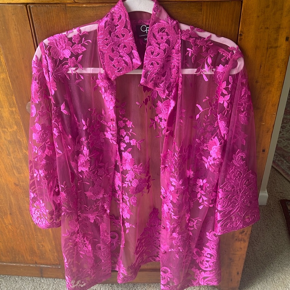 NWOT Connie Roberson topper